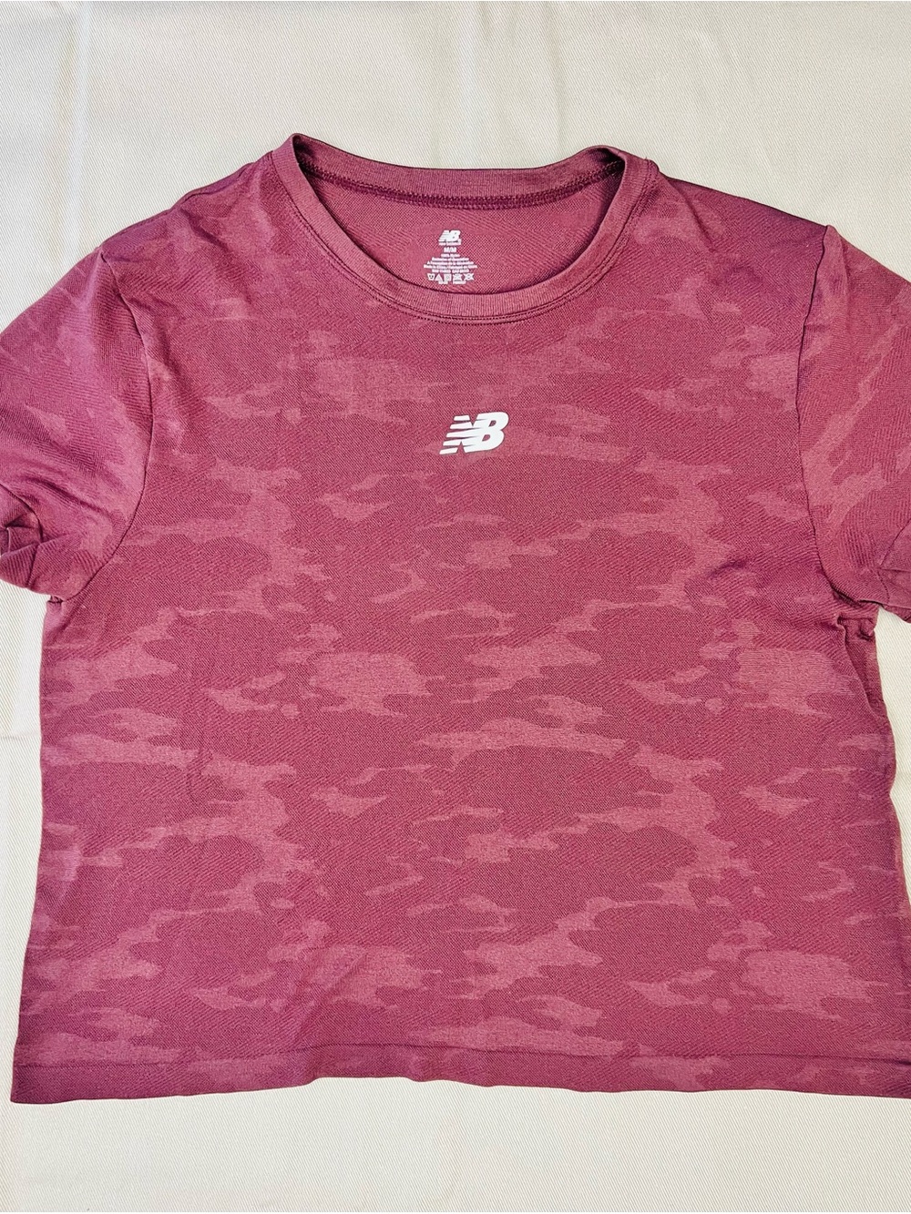New Balance Women’s Maroon Camo Short Sleeve Athletic Tee